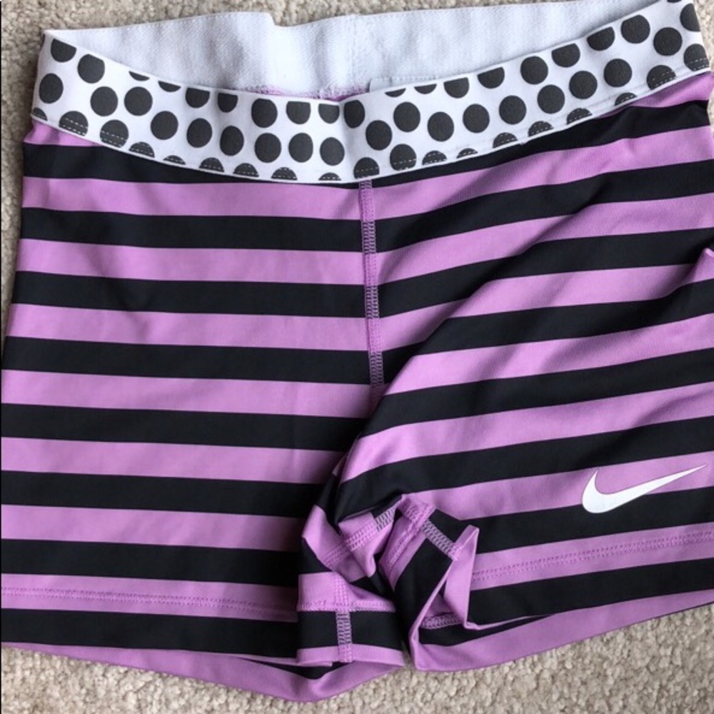 Nike pro